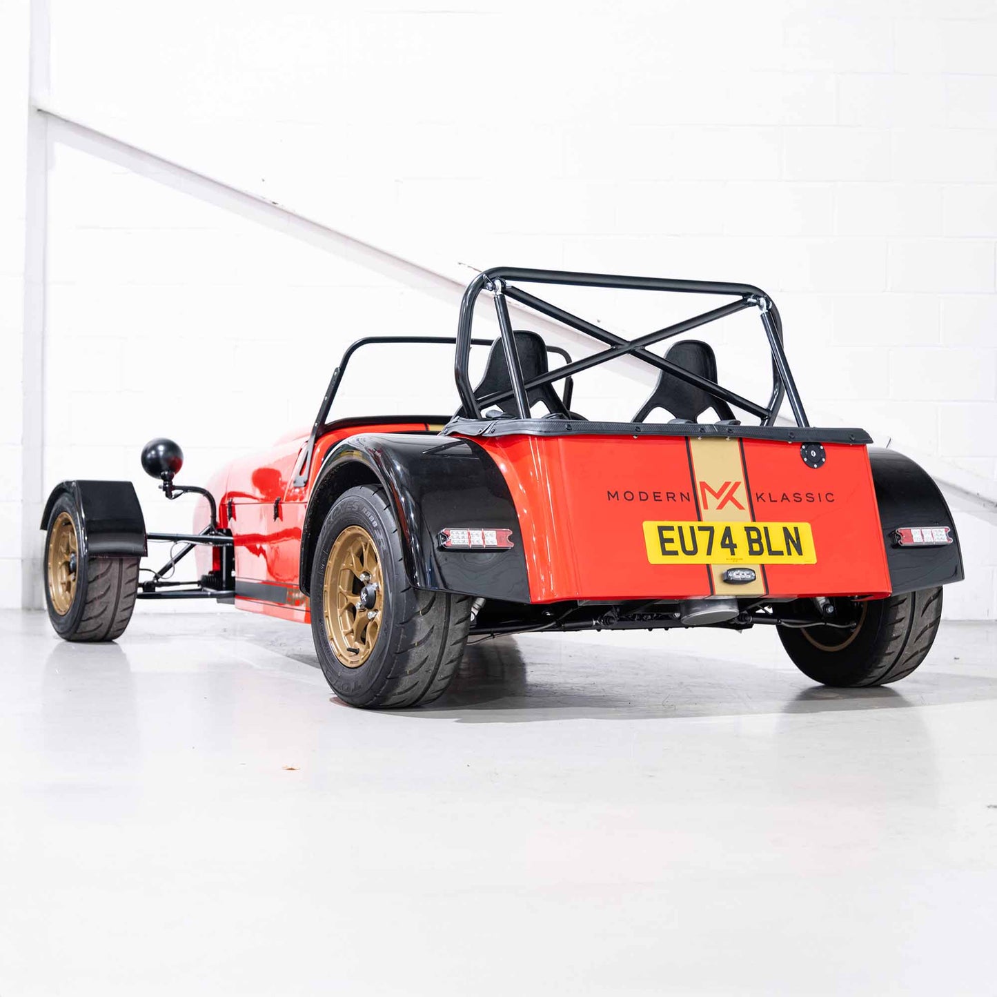 MK Indy X Brace Roll Over Bar